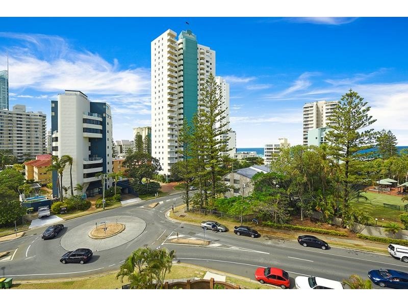 18/3 Old Burleigh Road, Surfers Paradise QLD 4217