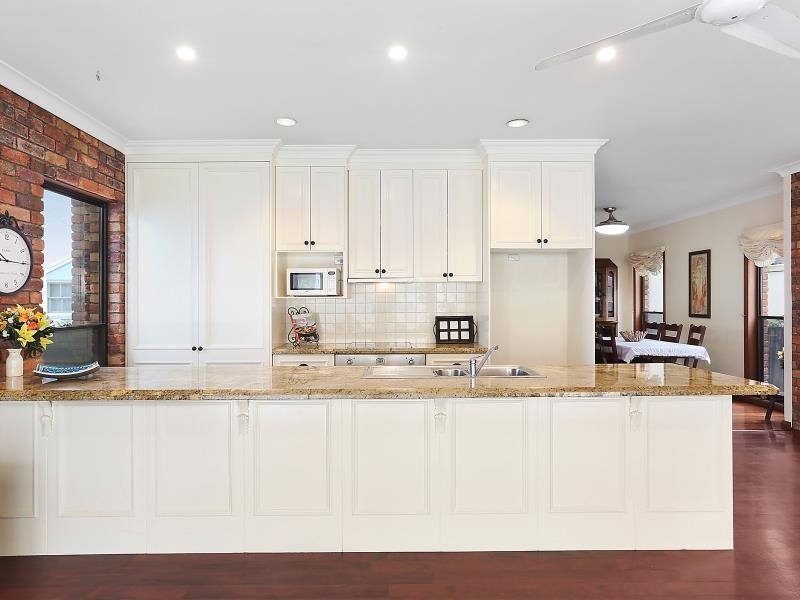 9 Crombie Street, Clayfield QLD 4011