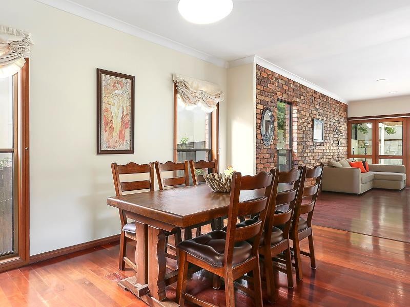 9 Crombie Street, Clayfield QLD 4011