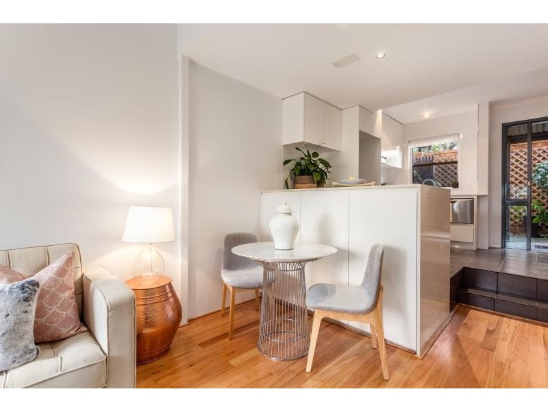 2/12A Leys Avenue, Lilyfield NSW 2040