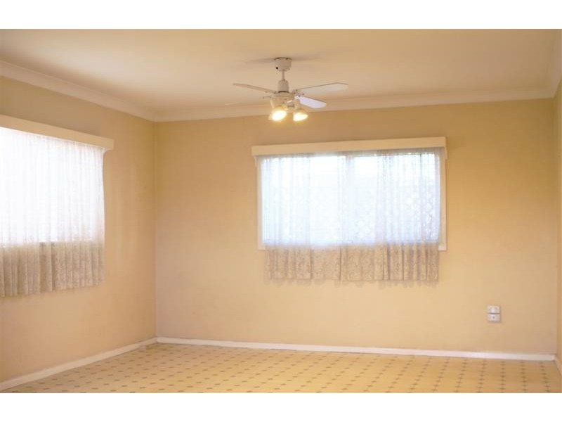 22 Carrington Street, St Marys NSW 2760