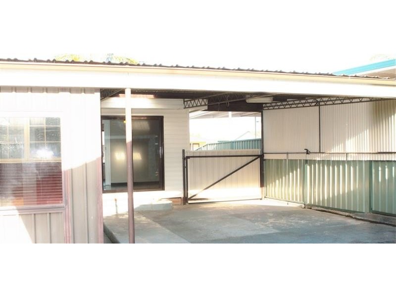 27 Barr Street, Colyton NSW 2760