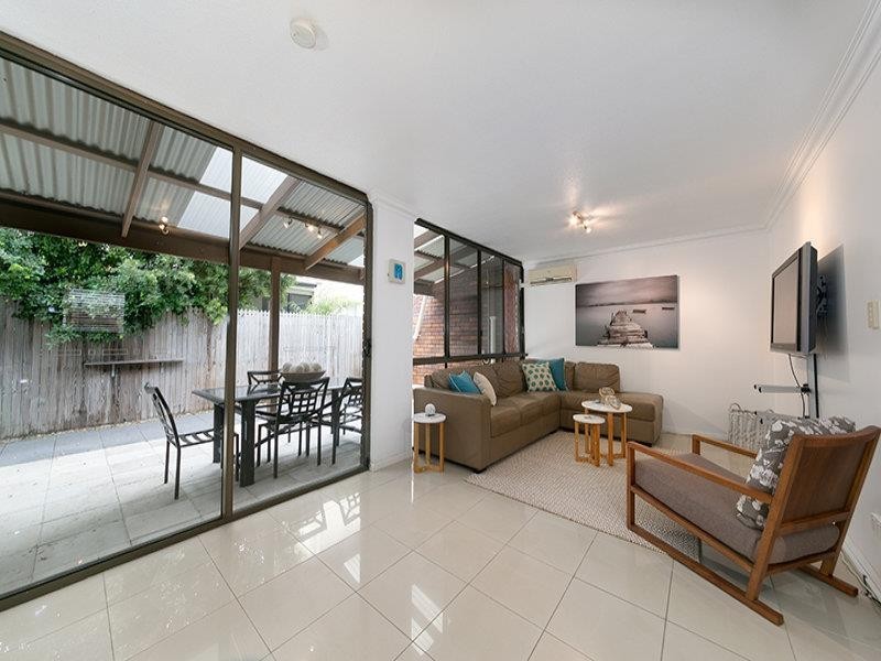 4/34 Dobson Street, Ascot QLD 4007