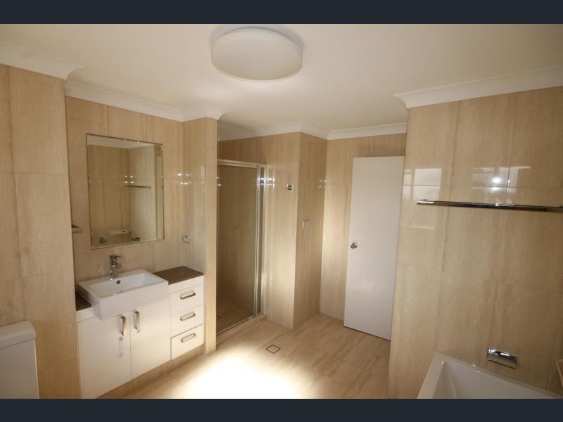 8/241 Golden Four Avenue, Bilinga QLD 4225