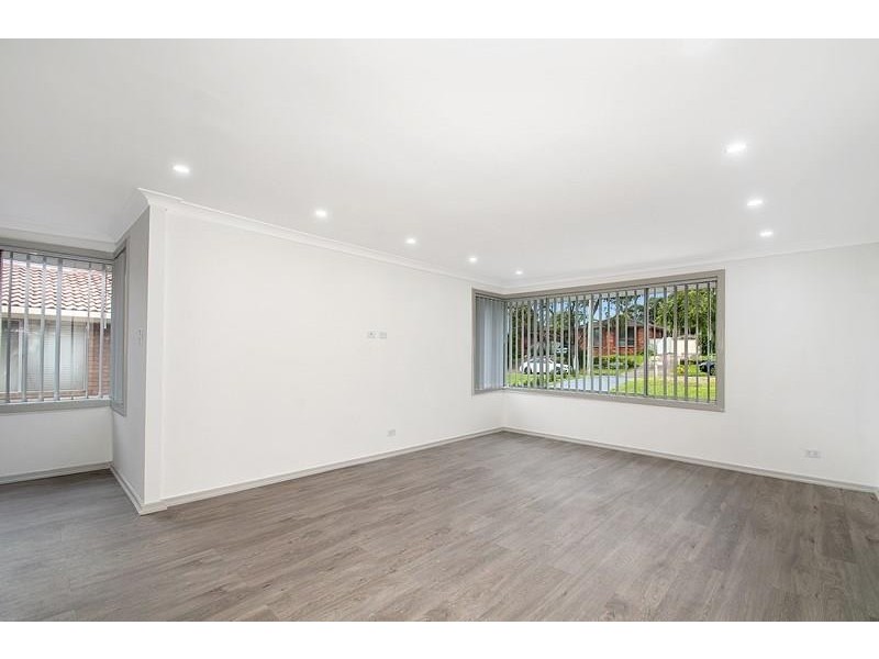 25 Mallee Street, Quakers Hill NSW 2763