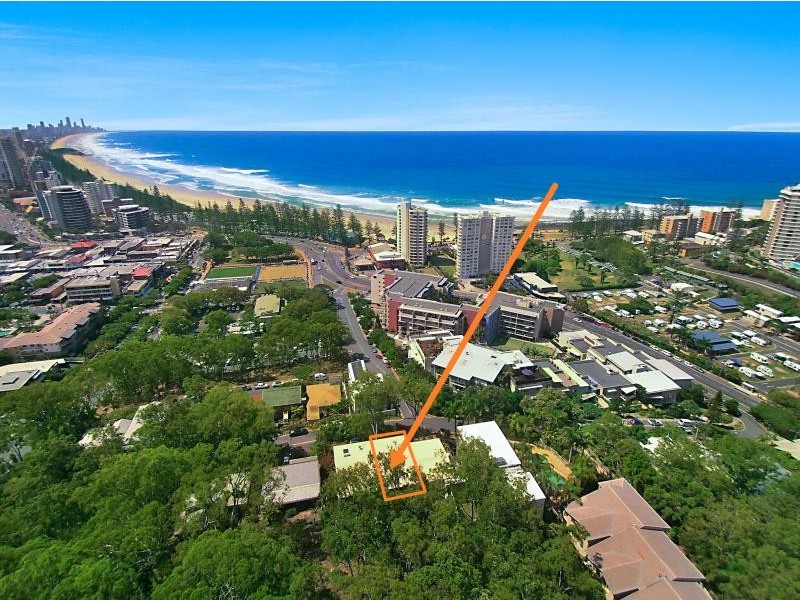 2/18 Brake St, Burleigh Heads QLD 4220