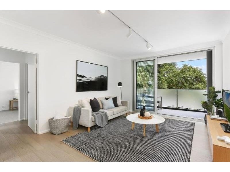 10/17 Wallis Parade, North Bondi NSW 2026