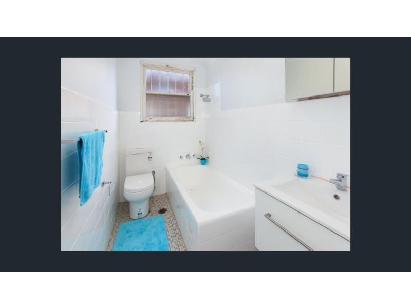 1/2A Woodcourt Street, Marrickville NSW 2204