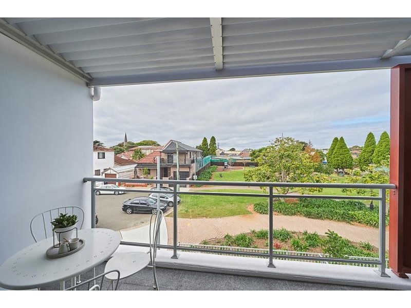 8/3 Roach St, Marrickville NSW 2204