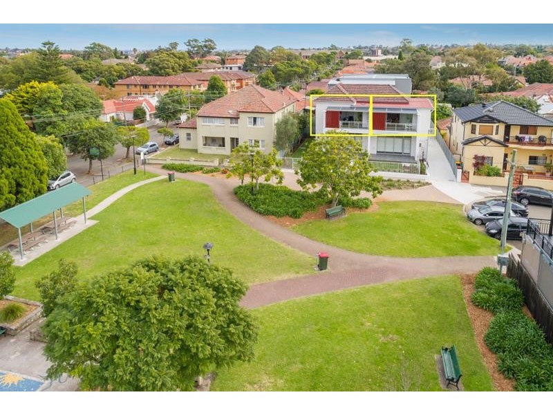 8/3 Roach St, Marrickville NSW 2204