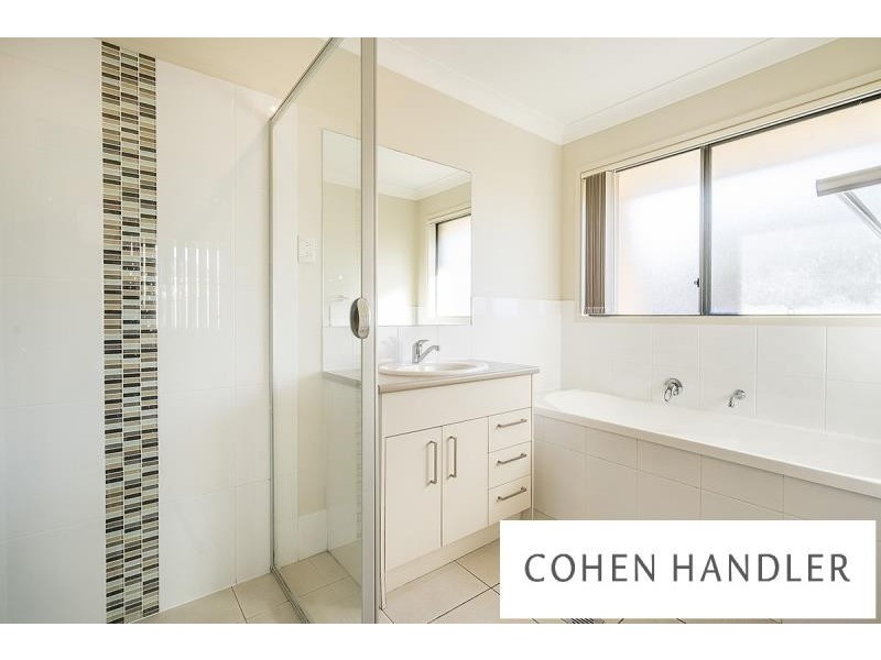 5 Bora Street, Fern Bay NSW 2295