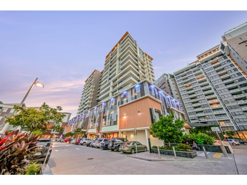 4046/37C Harbour Road, Hamilton QLD 4007