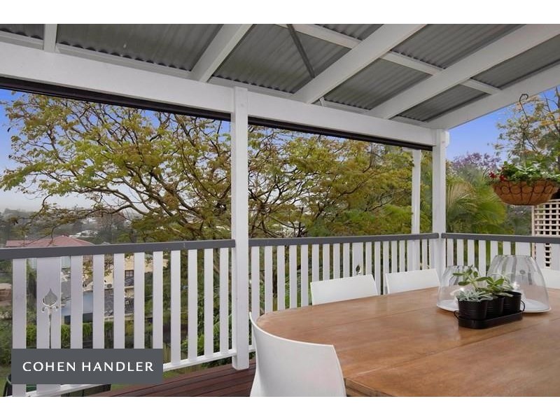 33 Copeland Street, Milton QLD 4064