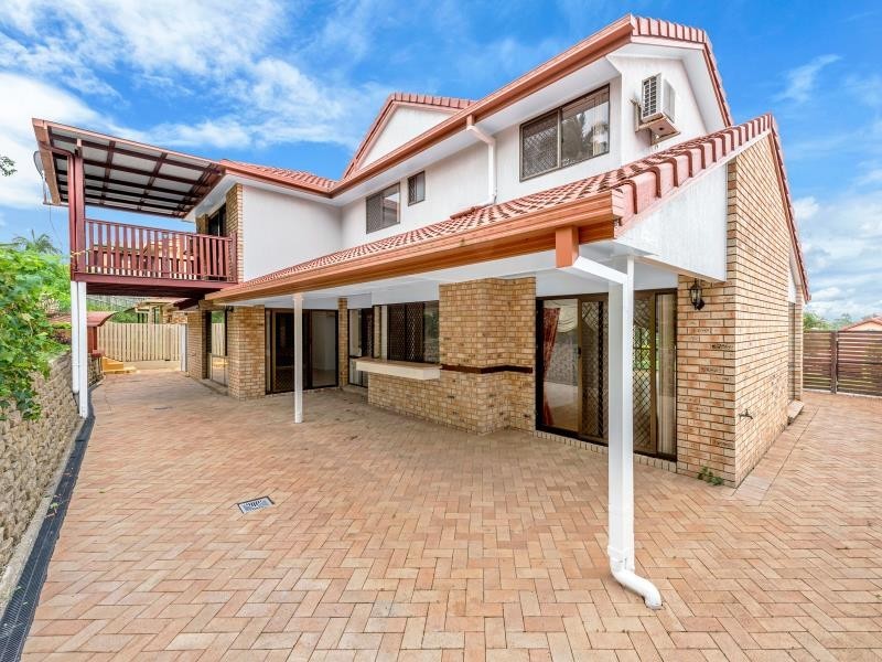 3 Marianna Street, Mansfield QLD 4122