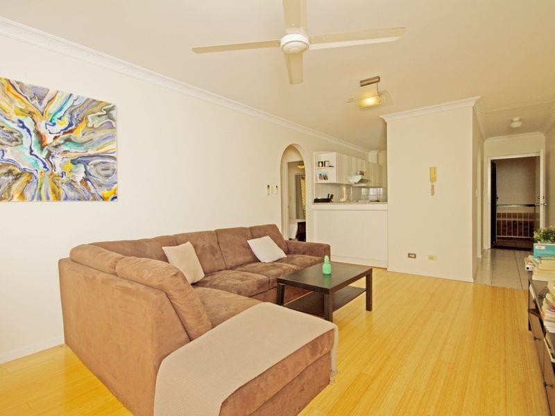 4/49 Stafford Street, East Brisbane QLD 4169
