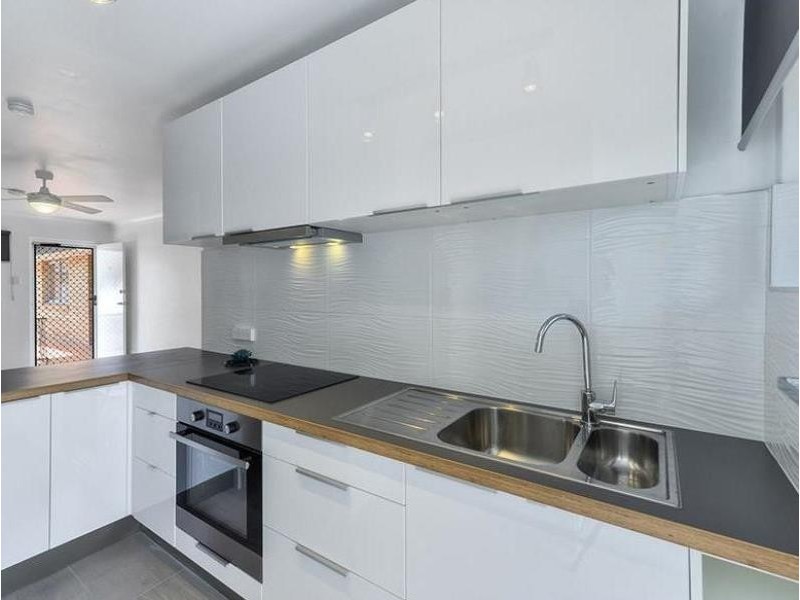 12/111 Moreton Street, New Farm QLD 4005