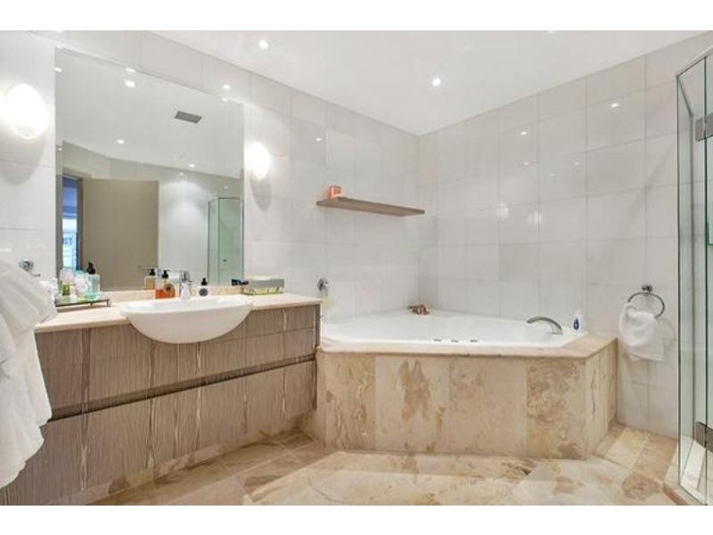 23/10 Lincoln Cres, Woolloomooloo NSW 2011