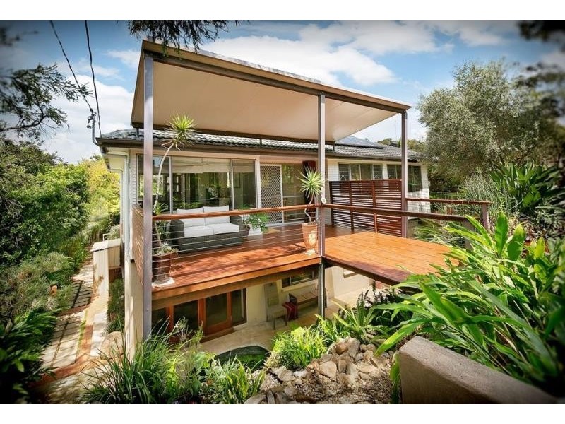 39 Rickwood Street, Carina QLD 4152