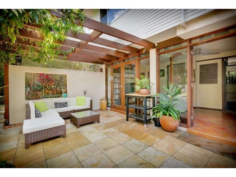 39 Rickwood Street, Carina QLD 4152