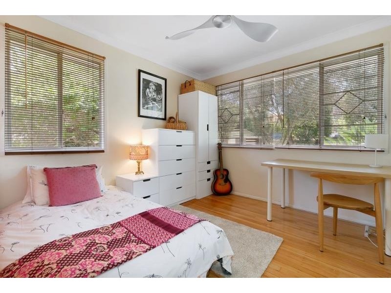 39 Rickwood Street, Carina QLD 4152