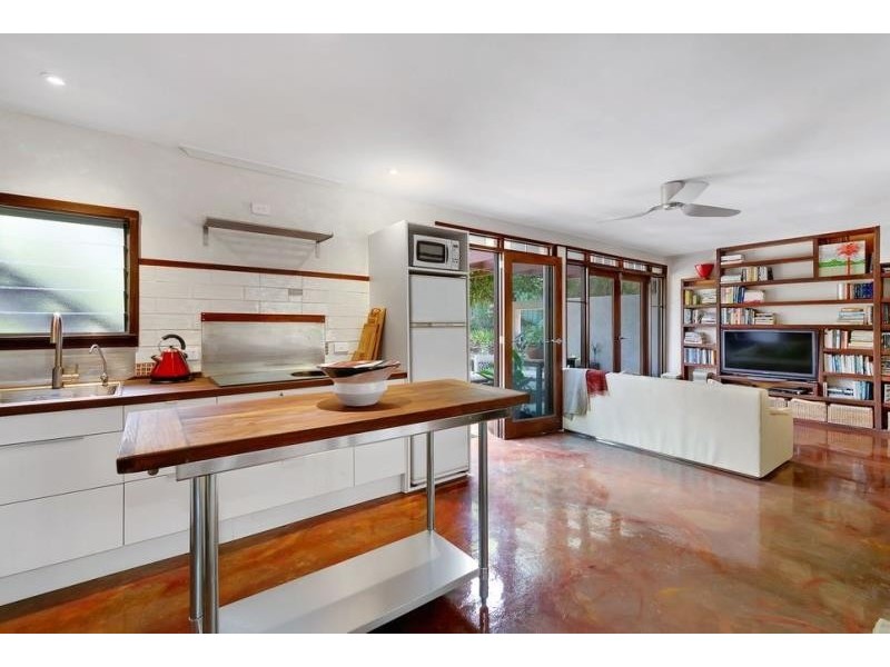 39 Rickwood Street, Carina QLD 4152