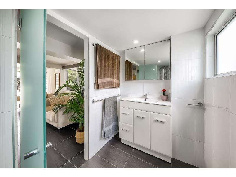 68 North Street, Kedron QLD 4031