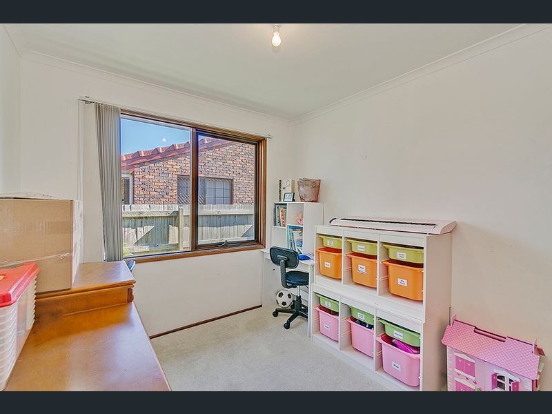 13 Sarah Street, Loganlea QLD 4131