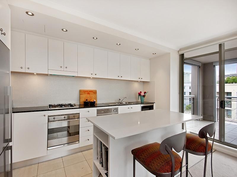 15/4 Young St, Paddington NSW 2021