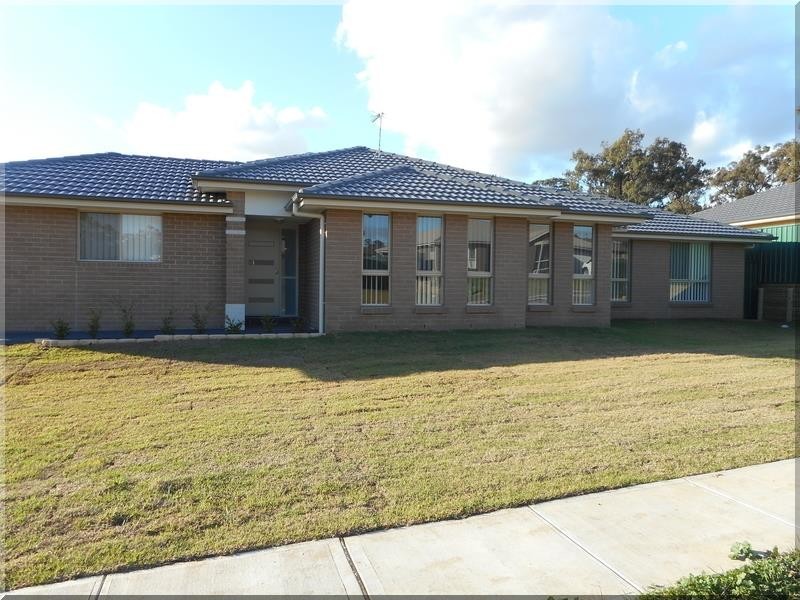 1 Hunt Place, Muswellbrook NSW 2333