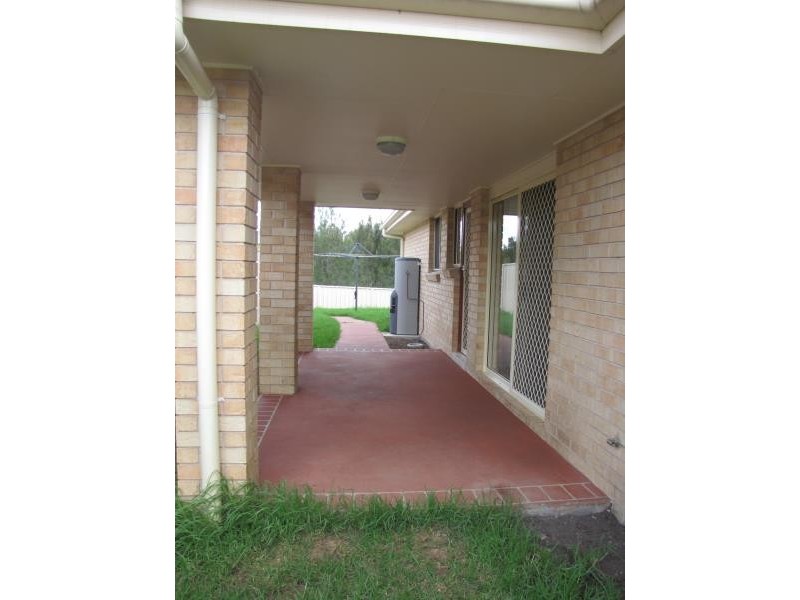 1 Devon Street, Greta NSW 2334