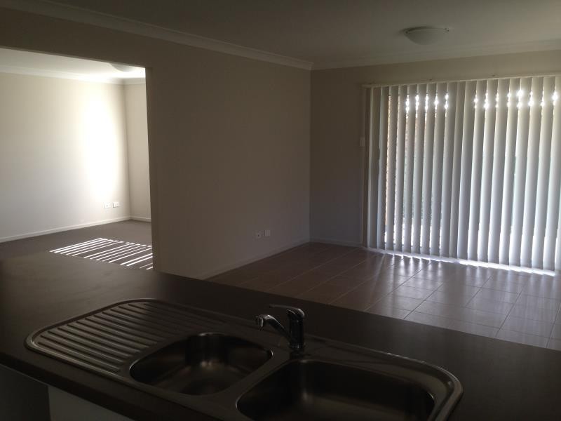 6a Shortland Drive, Rutherford NSW 2320