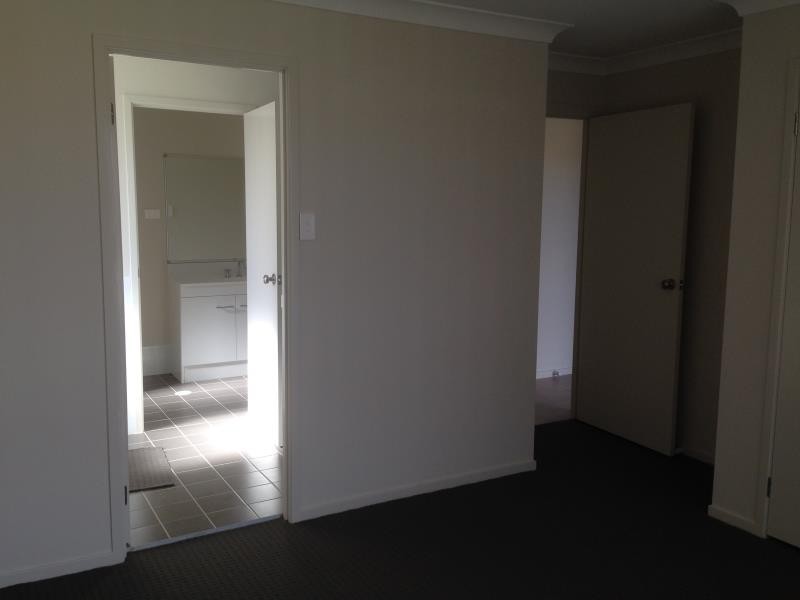 6a Shortland Drive, Rutherford NSW 2320