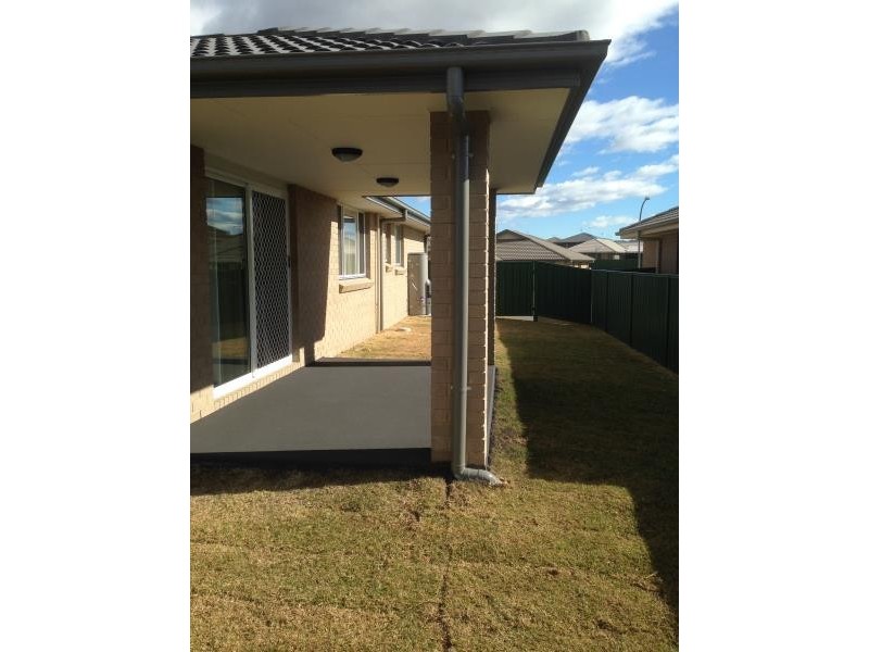 6a Shortland Drive, Rutherford NSW 2320