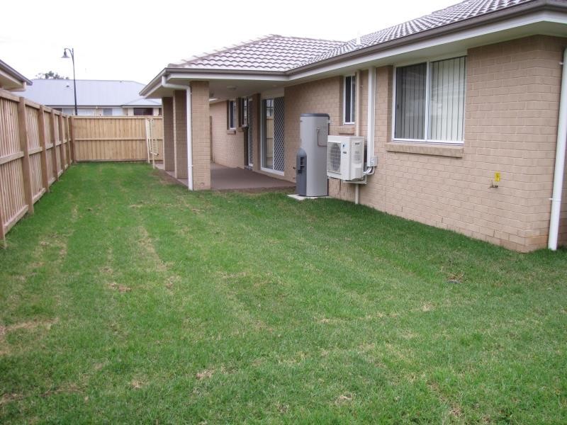2 Muirfield Avenue, Cessnock NSW 2325
