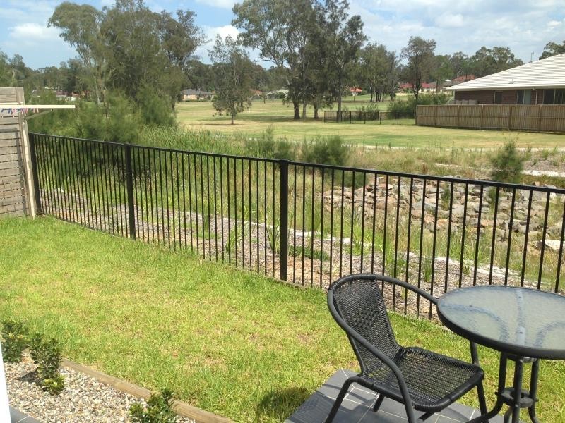 15/5 Stonebridge Drive, Cessnock NSW 2325