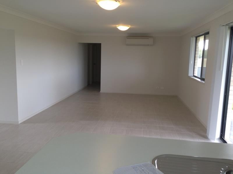 1 Hobden Street, Hunterview NSW 2330
