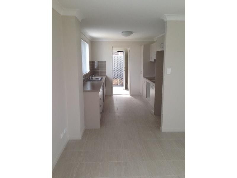 12 Undercliff Street, Cliftleigh NSW 2321