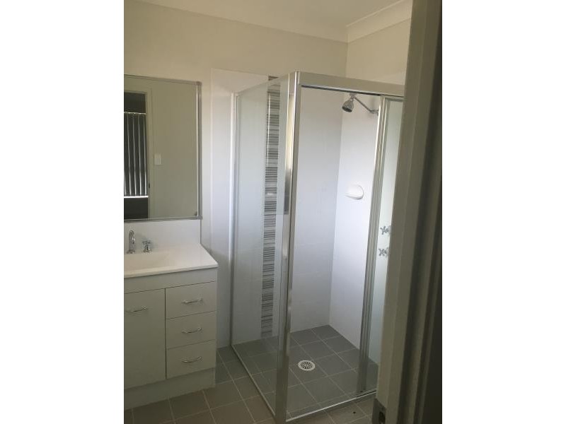 16 Chris Place, Edgeworth NSW 2285