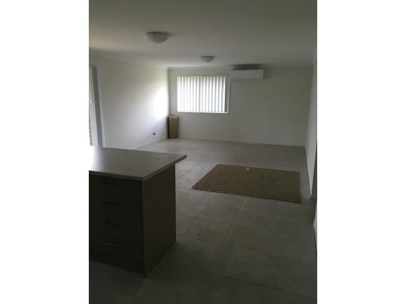 42 Trebbiano Drive, Cessnock NSW 2325