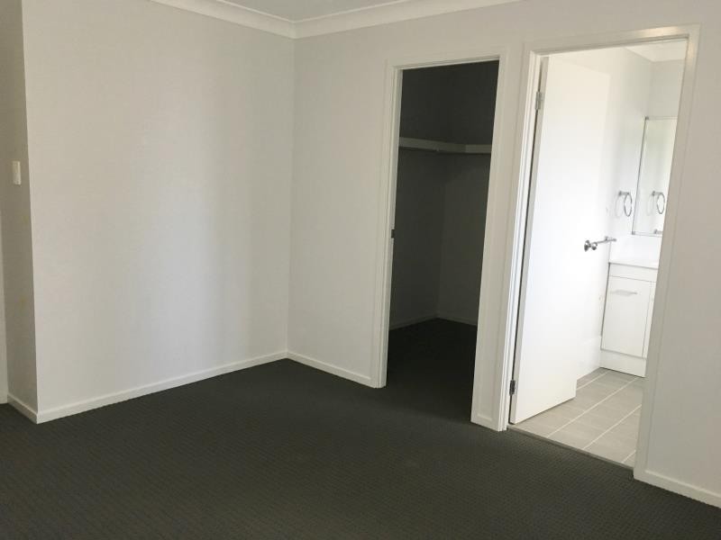 35 Tempranillo Crescent, Cessnock NSW 2325