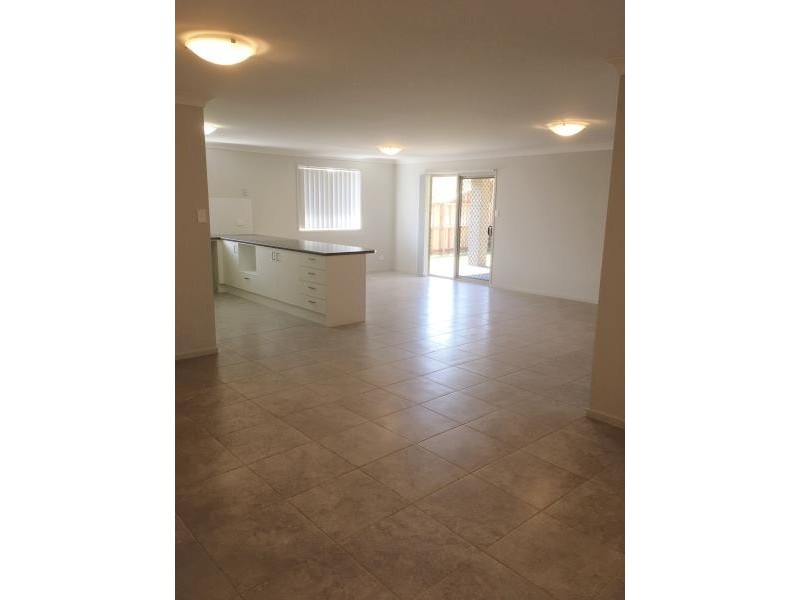 9 Holland Circuit, Gillieston Heights NSW 2321
