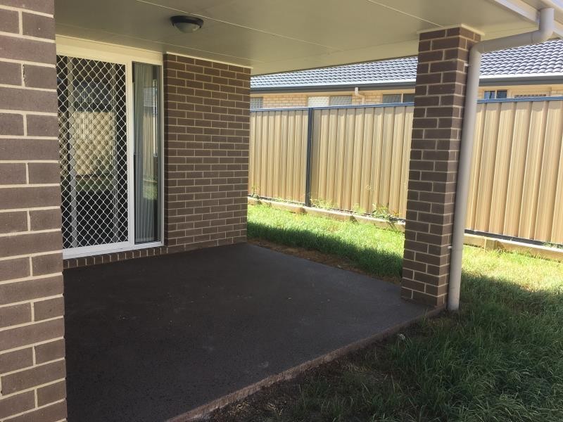 6 Muscat Place, Cessnock NSW 2325