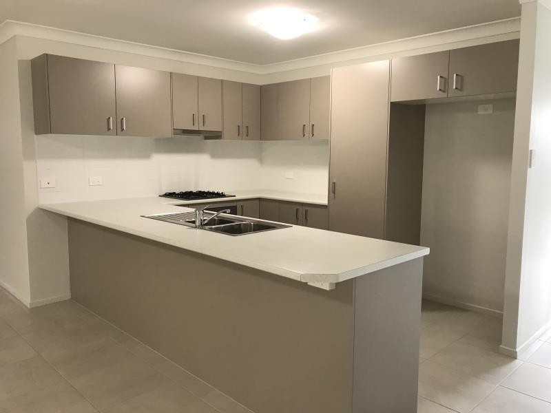 21 Holland Circuit, Gillieston Heights NSW 2321