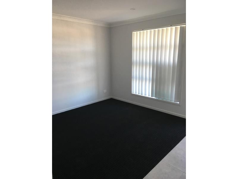 28 Corymbia Street, Croudace Bay NSW 2280