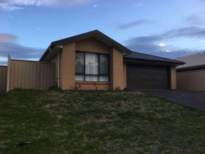 20 Honeymyrtle Drive, Thornton NSW 2322