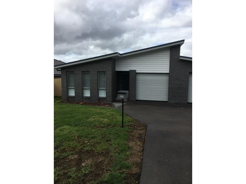 27A Tempranillo Crescent, Cessnock NSW 2325