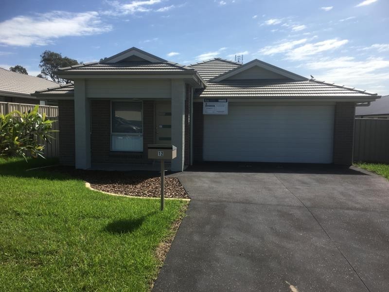 12 Croft Close, Thornton NSW 2322