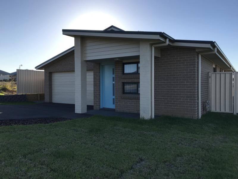 10 Ellie Avenue, Raworth NSW 2321