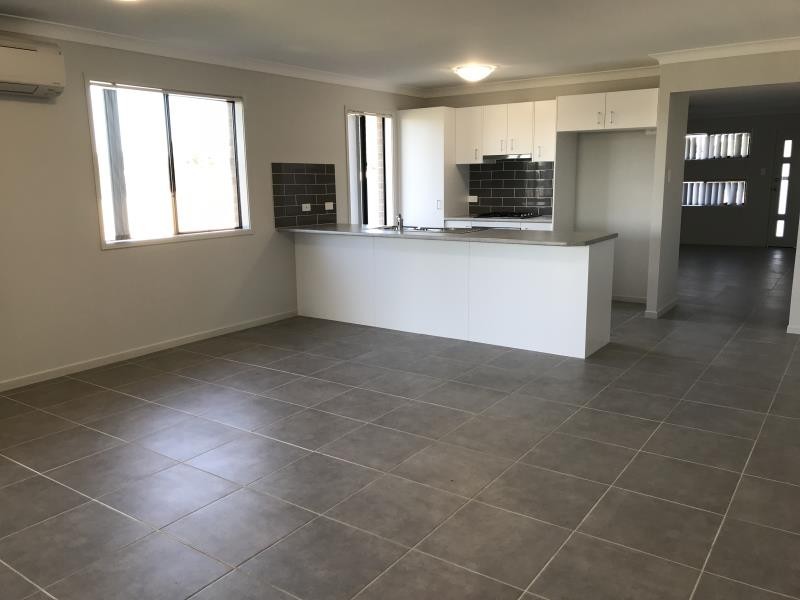 10 Ellie Avenue, Raworth NSW 2321