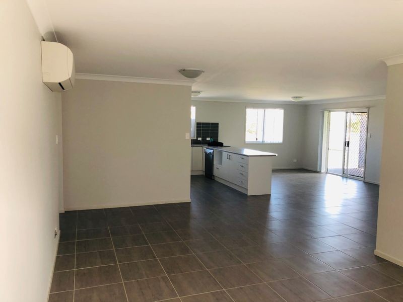 1 Verbeena Avenue, Hamlyn Terrace NSW 2259